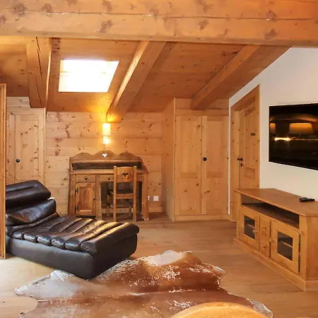 Chalet Chalet Les Rairettes *