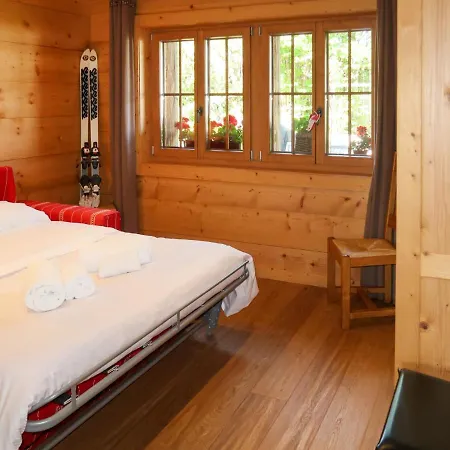 Chalet Chalet Les Rairettes *